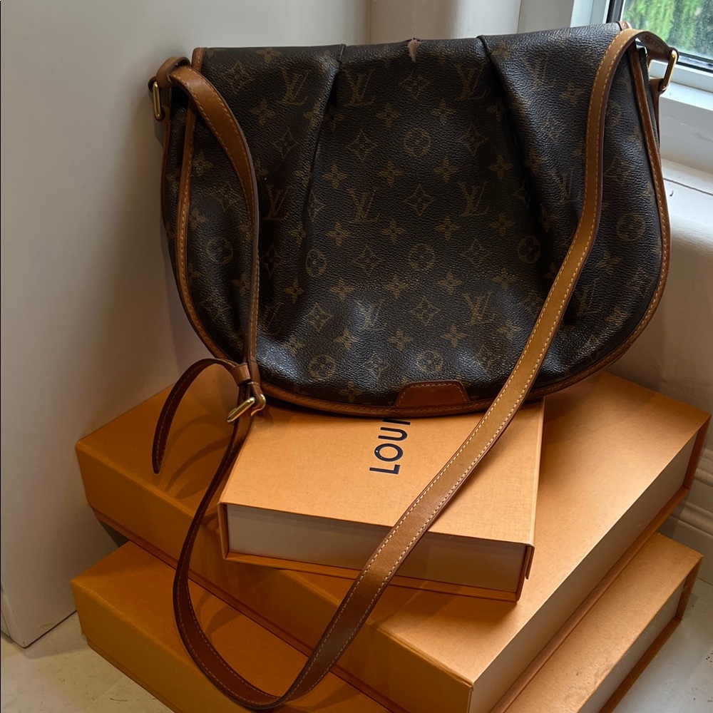 Louis Vuitton Dark Brown Monogram Shoulder Bag
